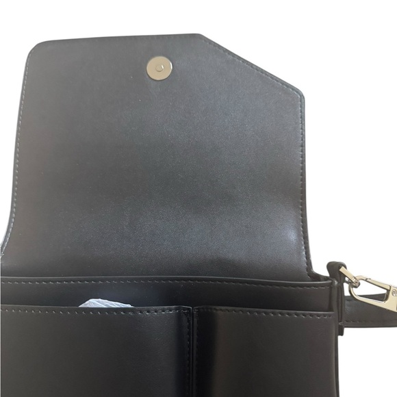 NWT DKNY Black Clutch Shoulder Bag - $128 MSRP ✨ - Picture 7 of 8